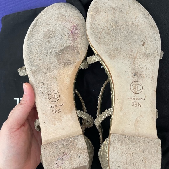 Chanel gold camellia sandals size 38.5 - Picture 4 of 14